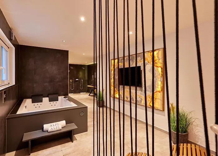 Private & Garden Alpi Mit Sauna Und Whirlpool