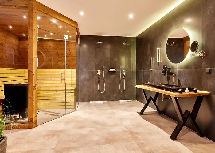 Lejlighed Private & Garden Alpi Mit Sauna Und Whirlpool Garmisch-Partenkirchen